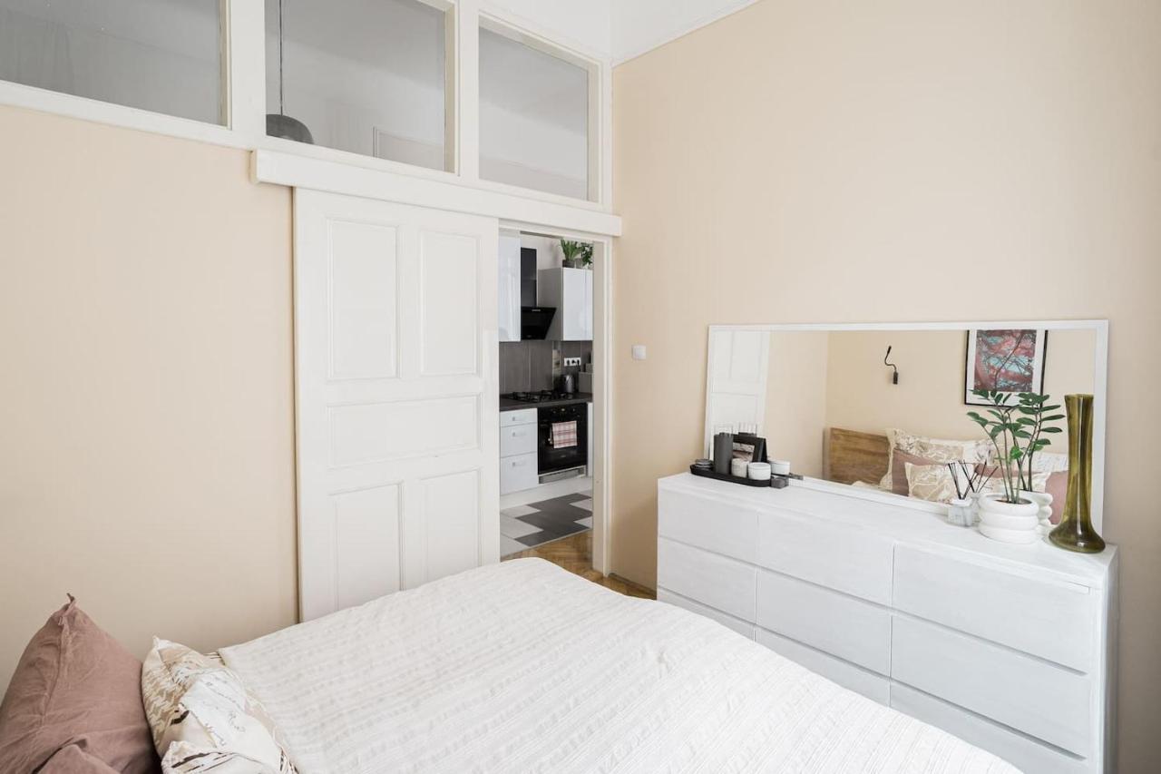 Sunrise Lounge Corvin 63M2 Ac Apartment Budapest Luaran gambar