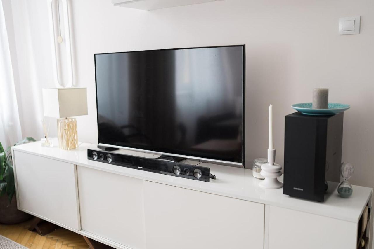 Sunrise Lounge Corvin 63M2 Ac Apartment Budapest Luaran gambar