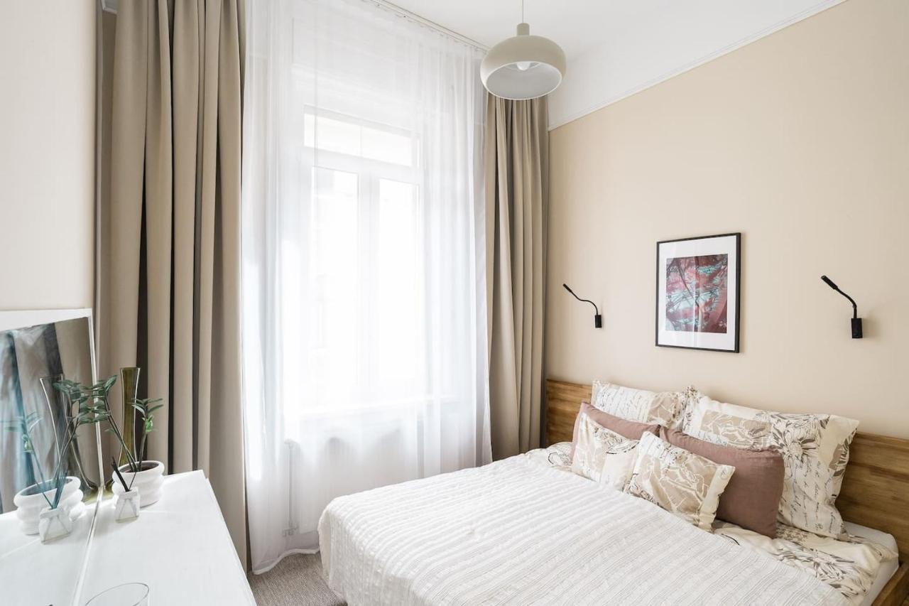Sunrise Lounge Corvin 63M2 Ac Apartment Budapest Luaran gambar