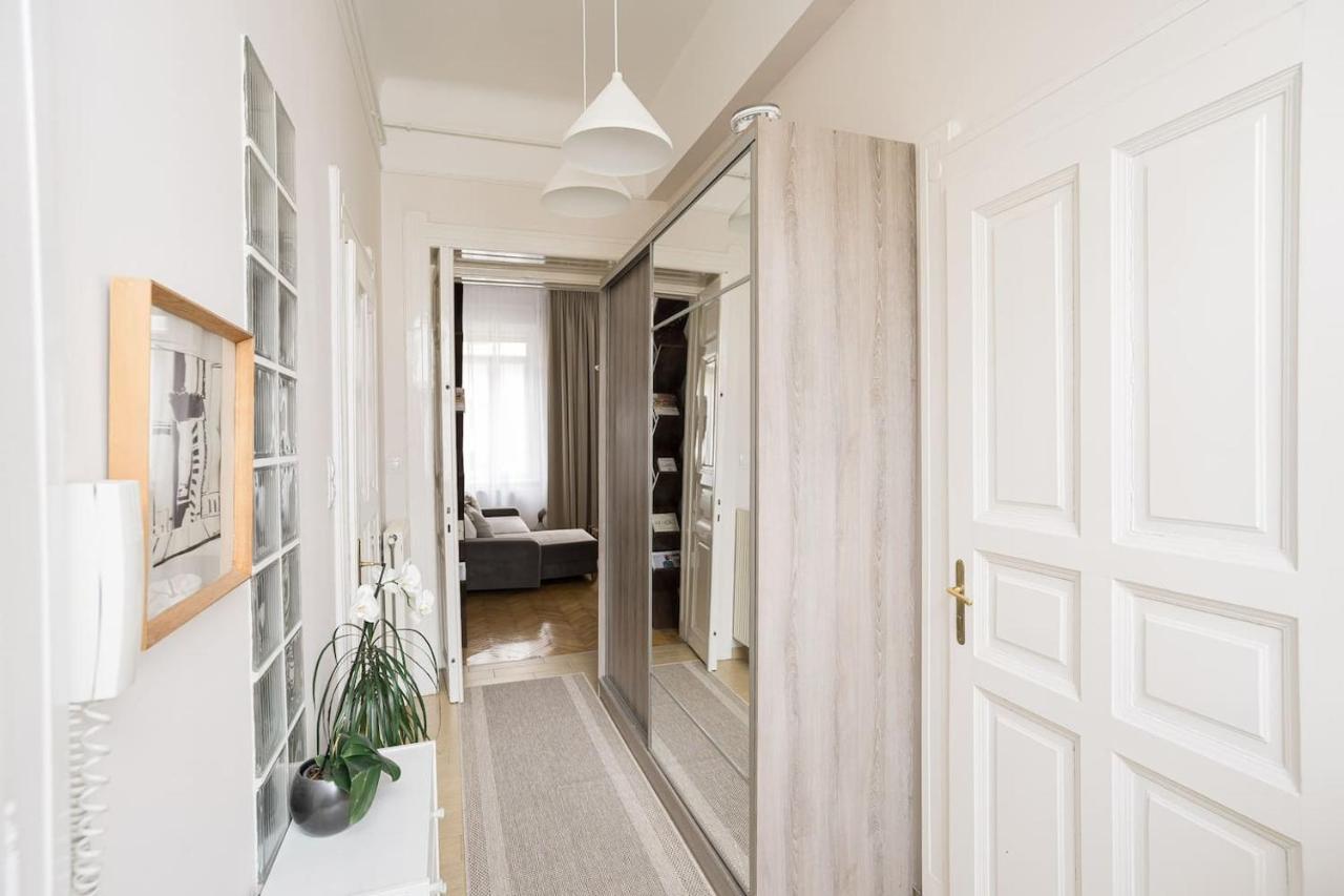 Sunrise Lounge Corvin 63M2 Ac Apartment Budapest Luaran gambar
